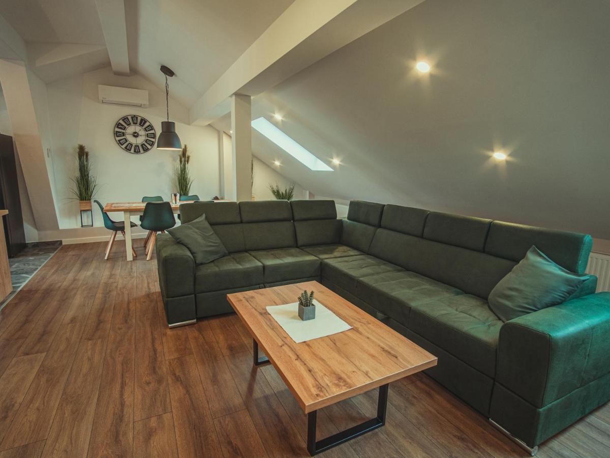 Apartmani Infinity Όσιγιεκ Εξωτερικό φωτογραφία