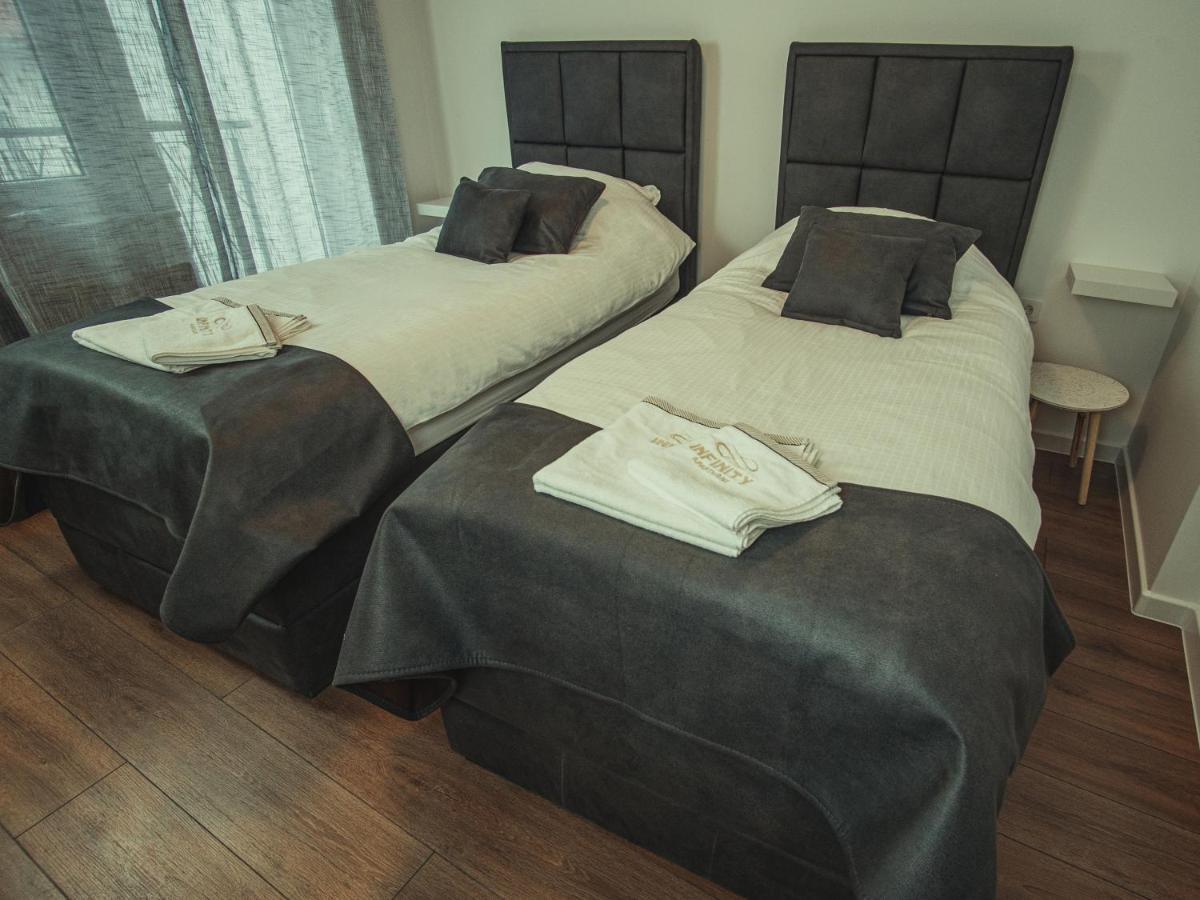 Apartmani Infinity Όσιγιεκ Εξωτερικό φωτογραφία