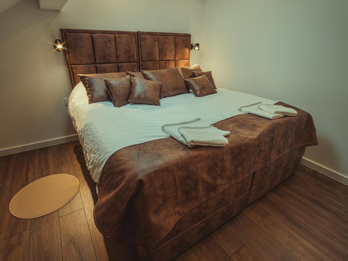 Apartmani Infinity Όσιγιεκ Εξωτερικό φωτογραφία