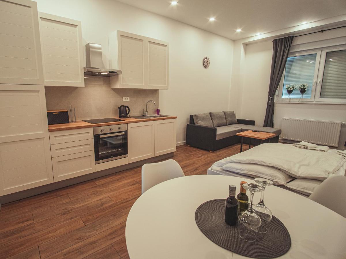 Apartmani Infinity Όσιγιεκ Εξωτερικό φωτογραφία