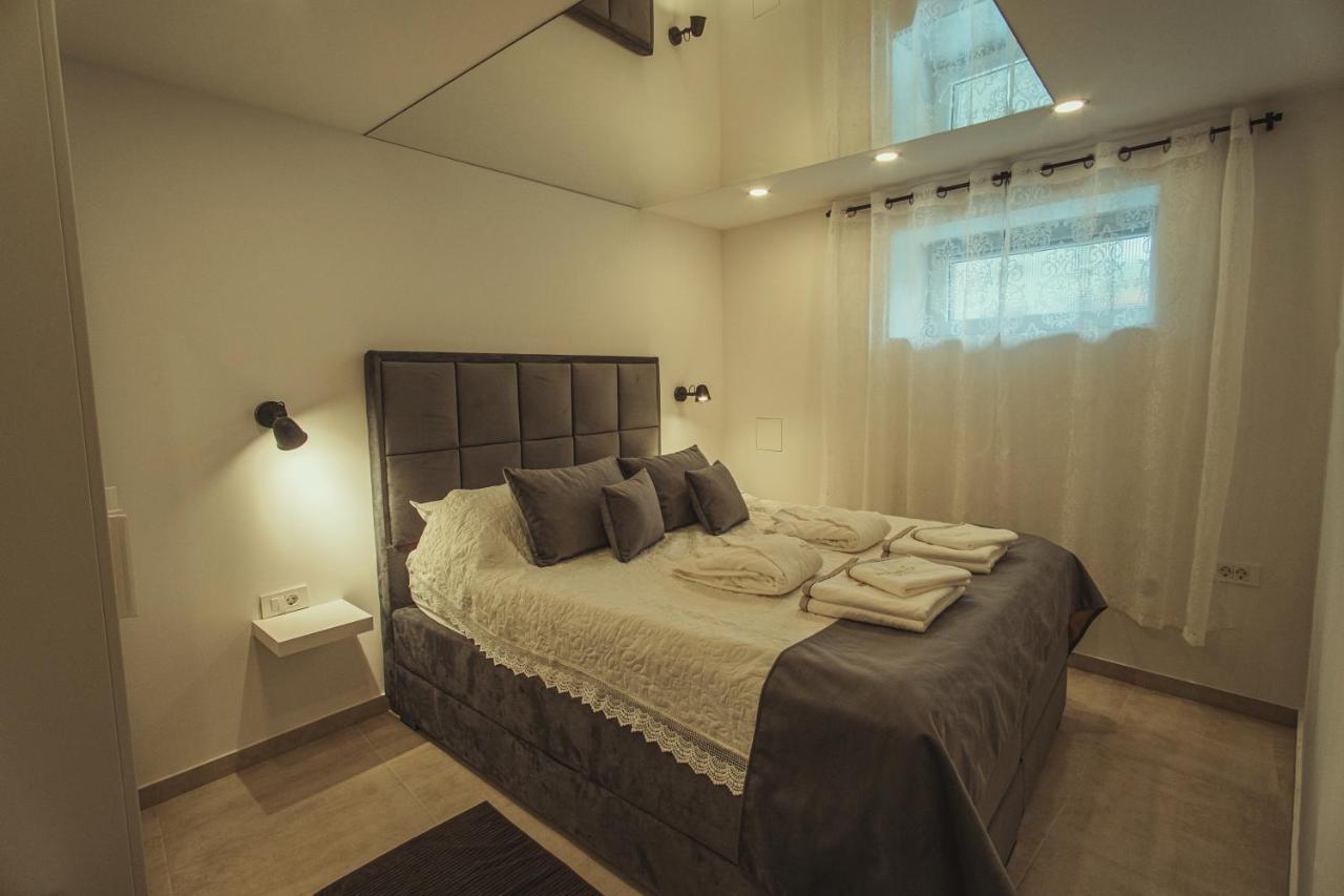 Apartmani Infinity Όσιγιεκ Εξωτερικό φωτογραφία
