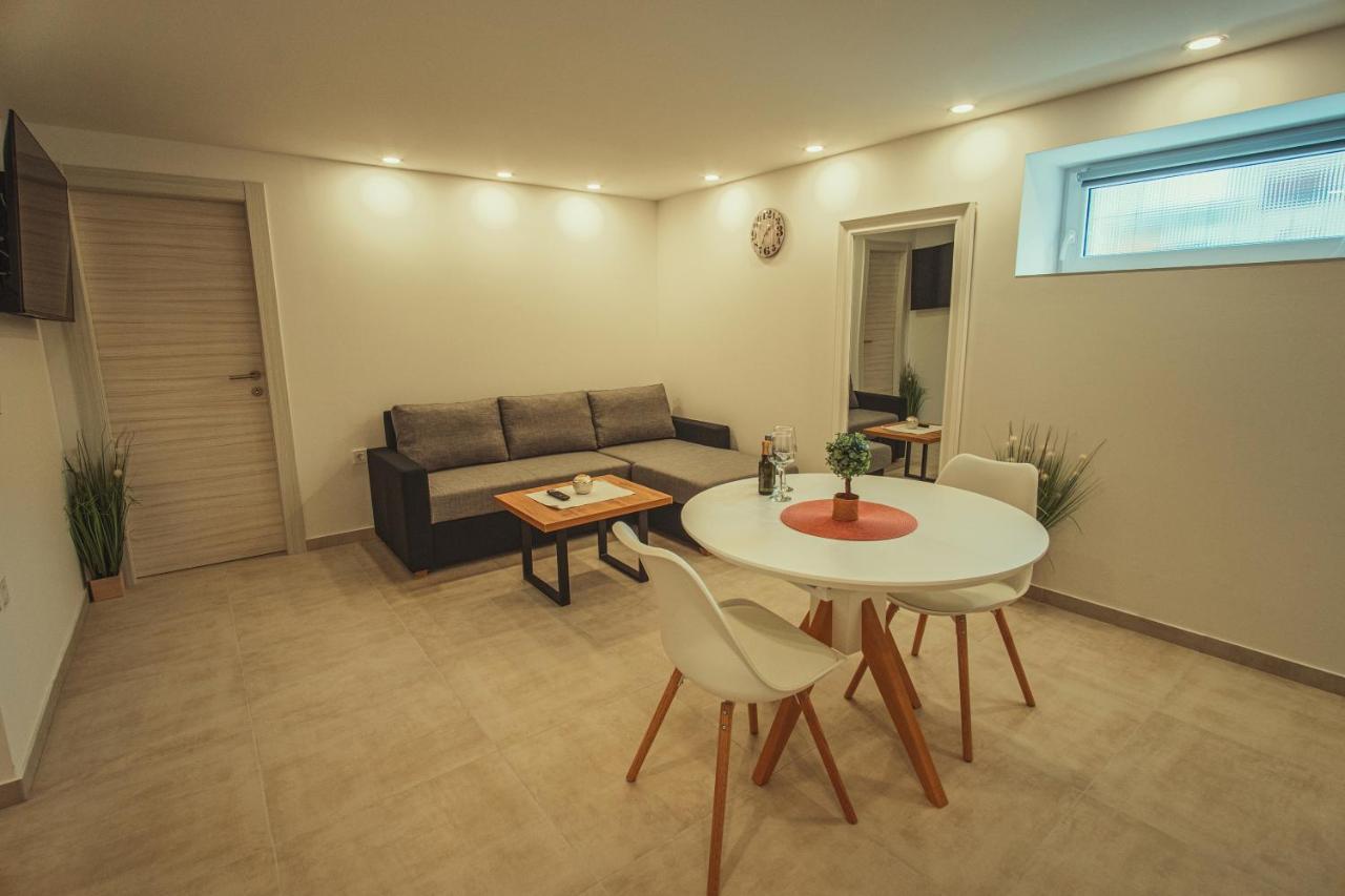 Apartmani Infinity Όσιγιεκ Εξωτερικό φωτογραφία