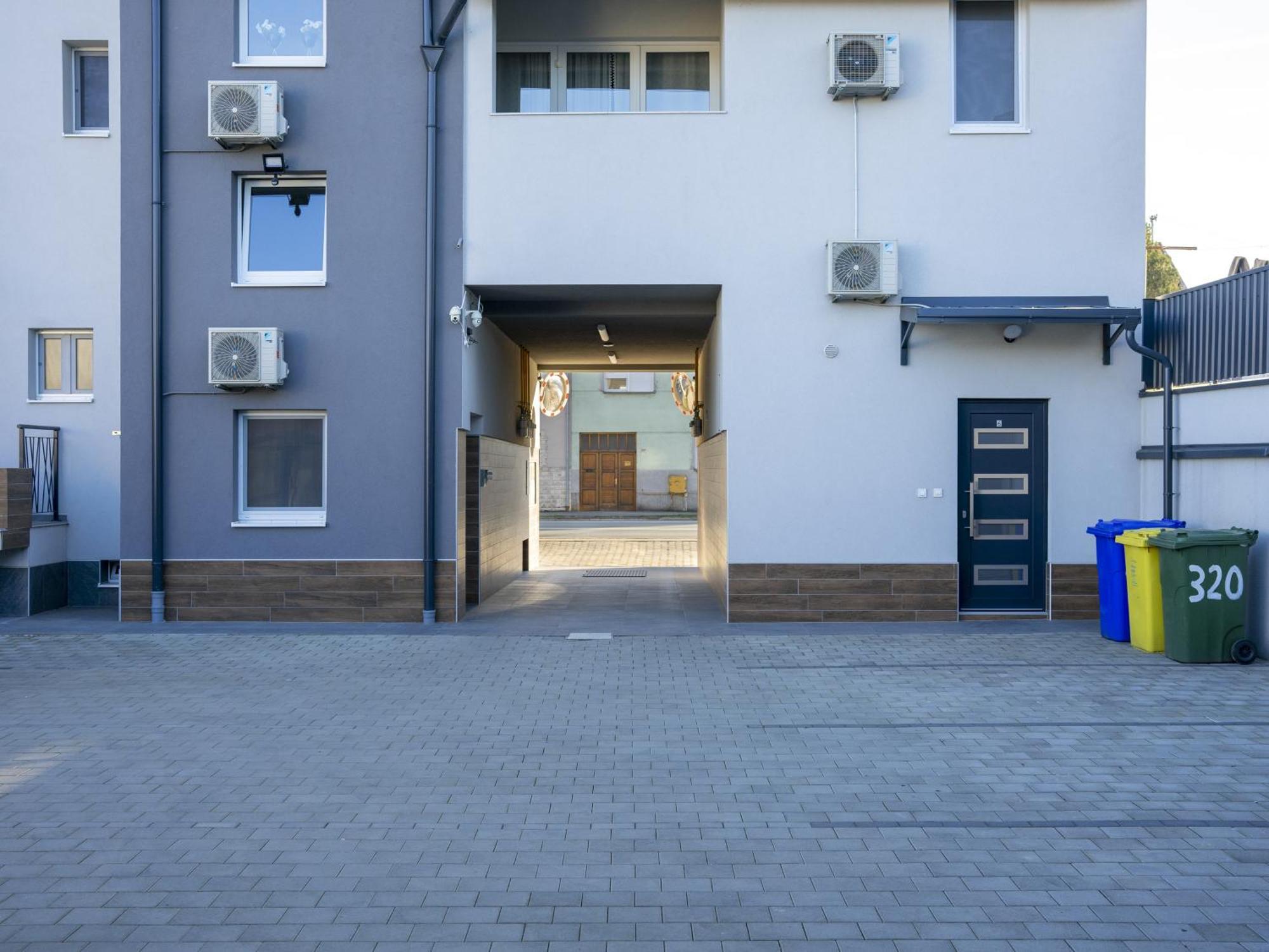 Apartmani Infinity Όσιγιεκ Εξωτερικό φωτογραφία