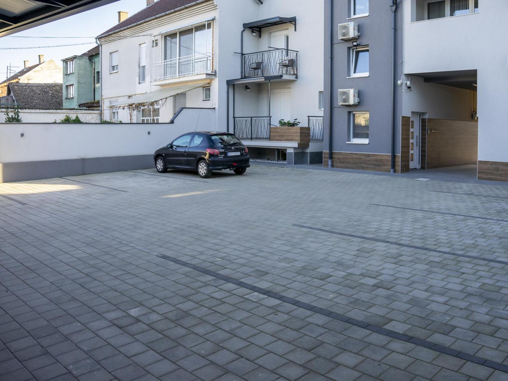 Apartmani Infinity Όσιγιεκ Εξωτερικό φωτογραφία